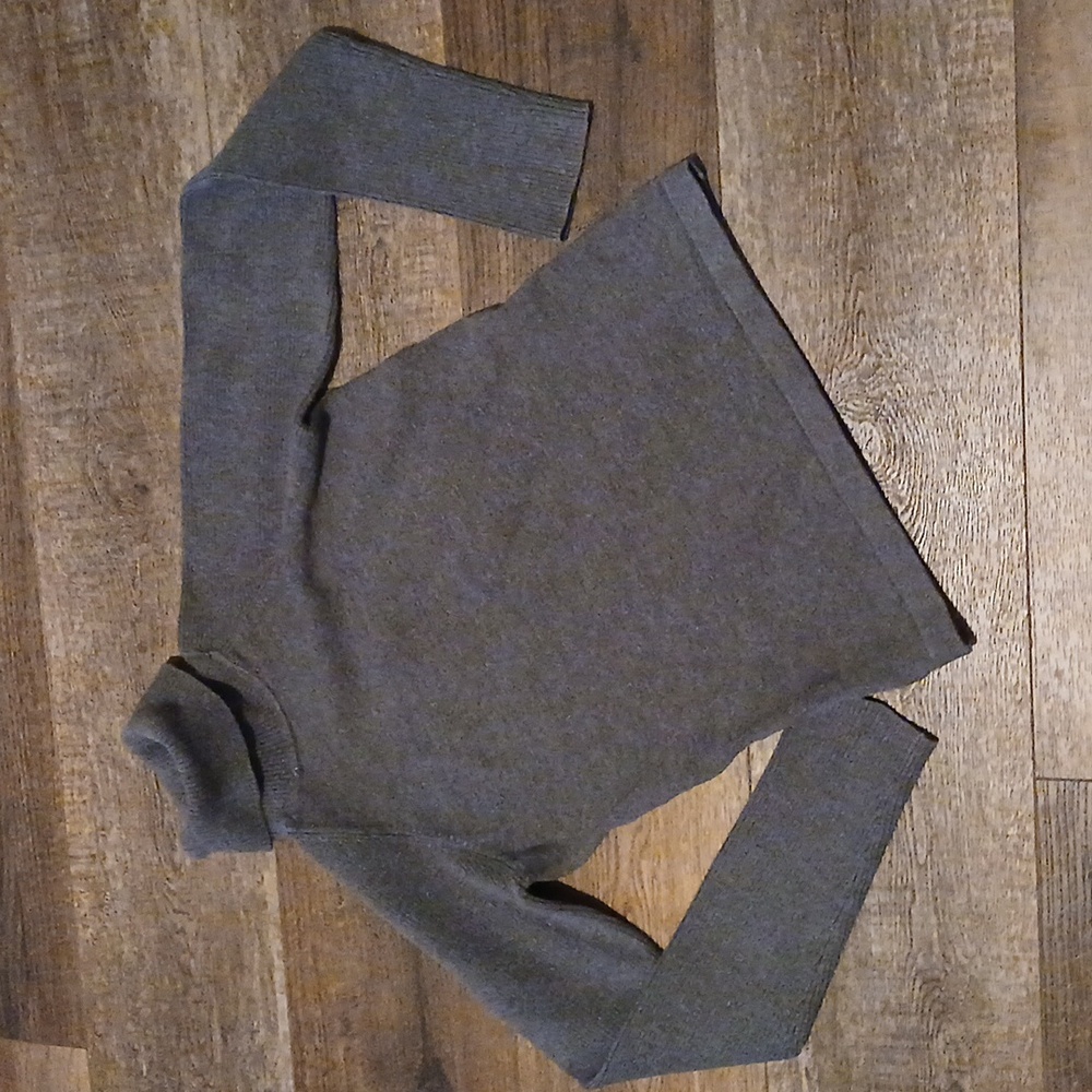 Knit turtleneck